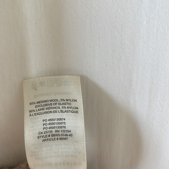 Group by Babaton Lagoon Sweater - Picture 4 of 4